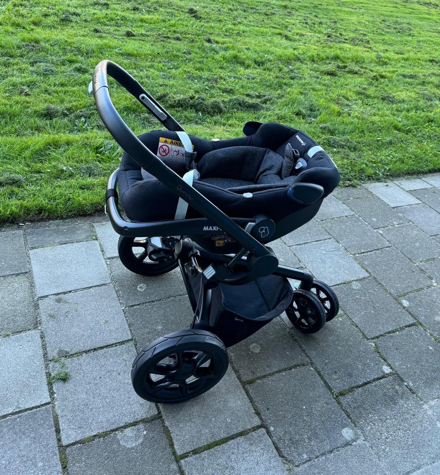 Quinny Hubb combiwagen met Maxi-Cosi autostoel, Kinderen en Baby's, Kinderwagens en Combinaties, Ophalen, Gebruikt, Quinny, Combiwagen