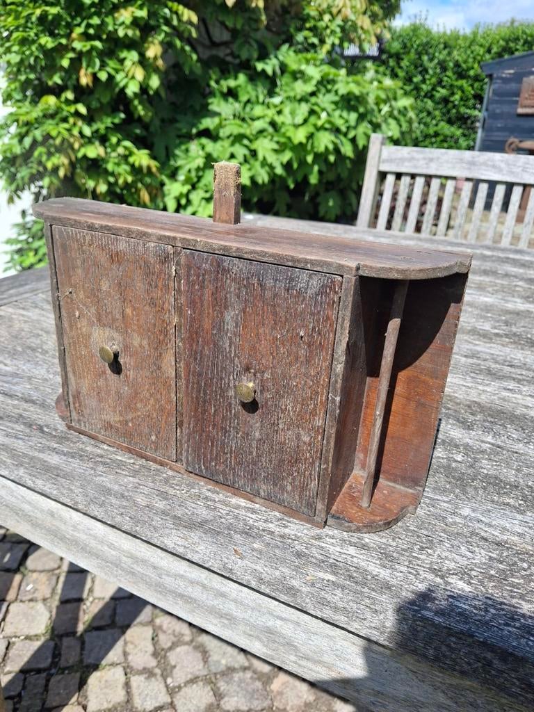 Antieke houten kruidenkastje met twee lades, Ophalen of Verzenden