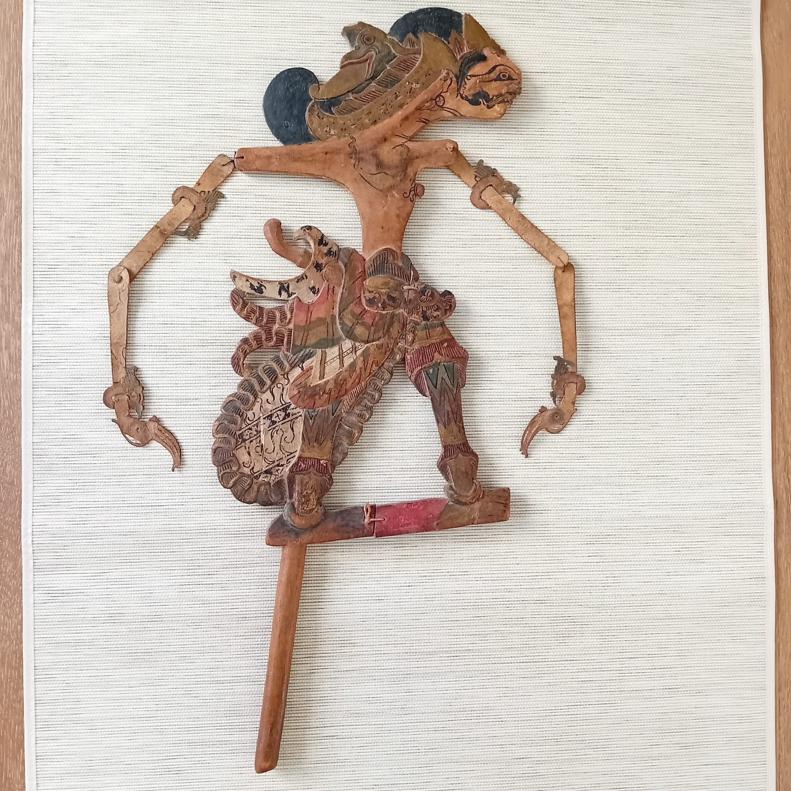 Set van 3 antieke Wayang poppen uit Indonesië, Handgemaakt, Indonesië, Meerkleurig, Pop