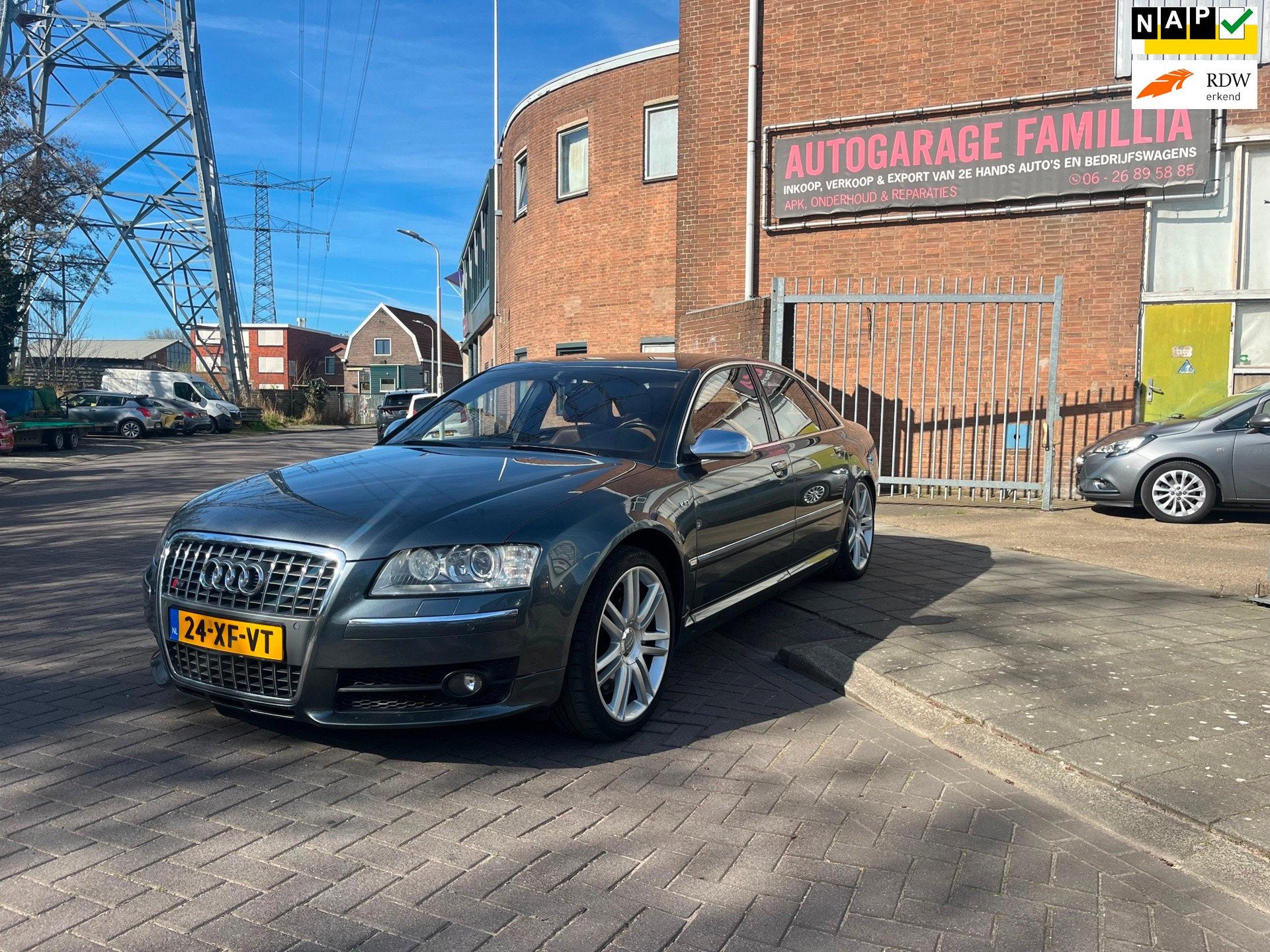 Audi A8 5.2 S8 Pro Line, Auto's, Audi, Automaat, Gebruikt, 5204 cc, 120 €/maand