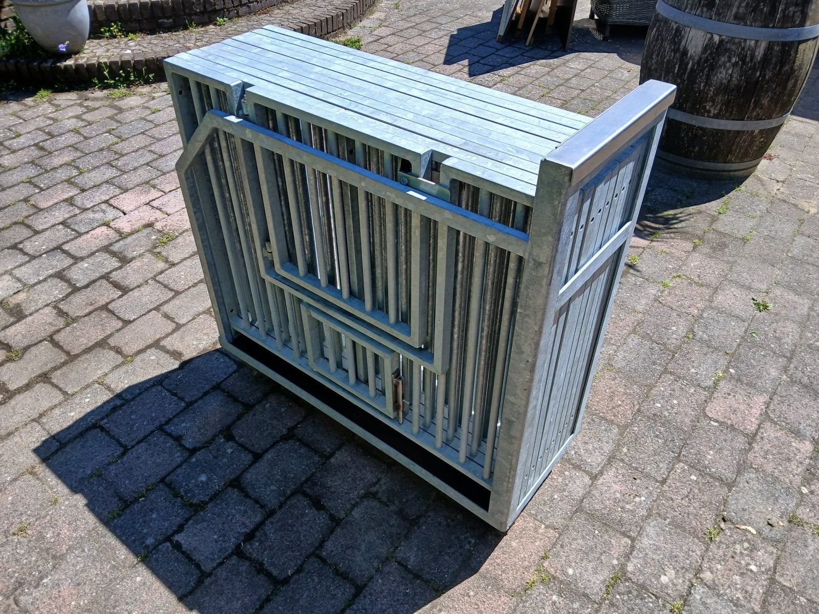 Modulaire puppy kennel - gegalvaniseerd staal op kar, Ophalen of Verzenden, Gebruikt, 110 cm of meer, 100 cm of meer