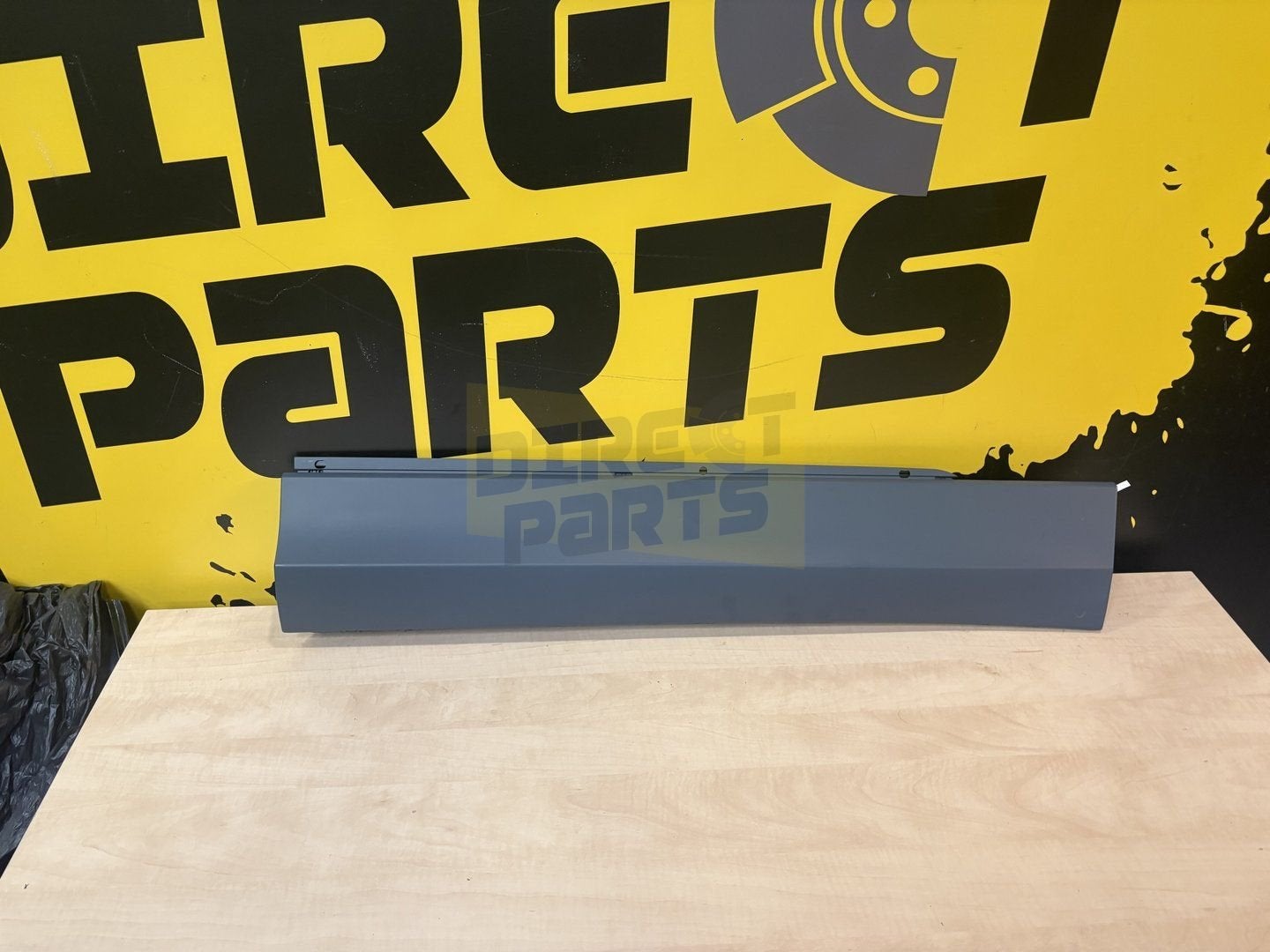 Volkswagen Tiguan  (04/16-01/24) voorportierlijst Rechts (pr