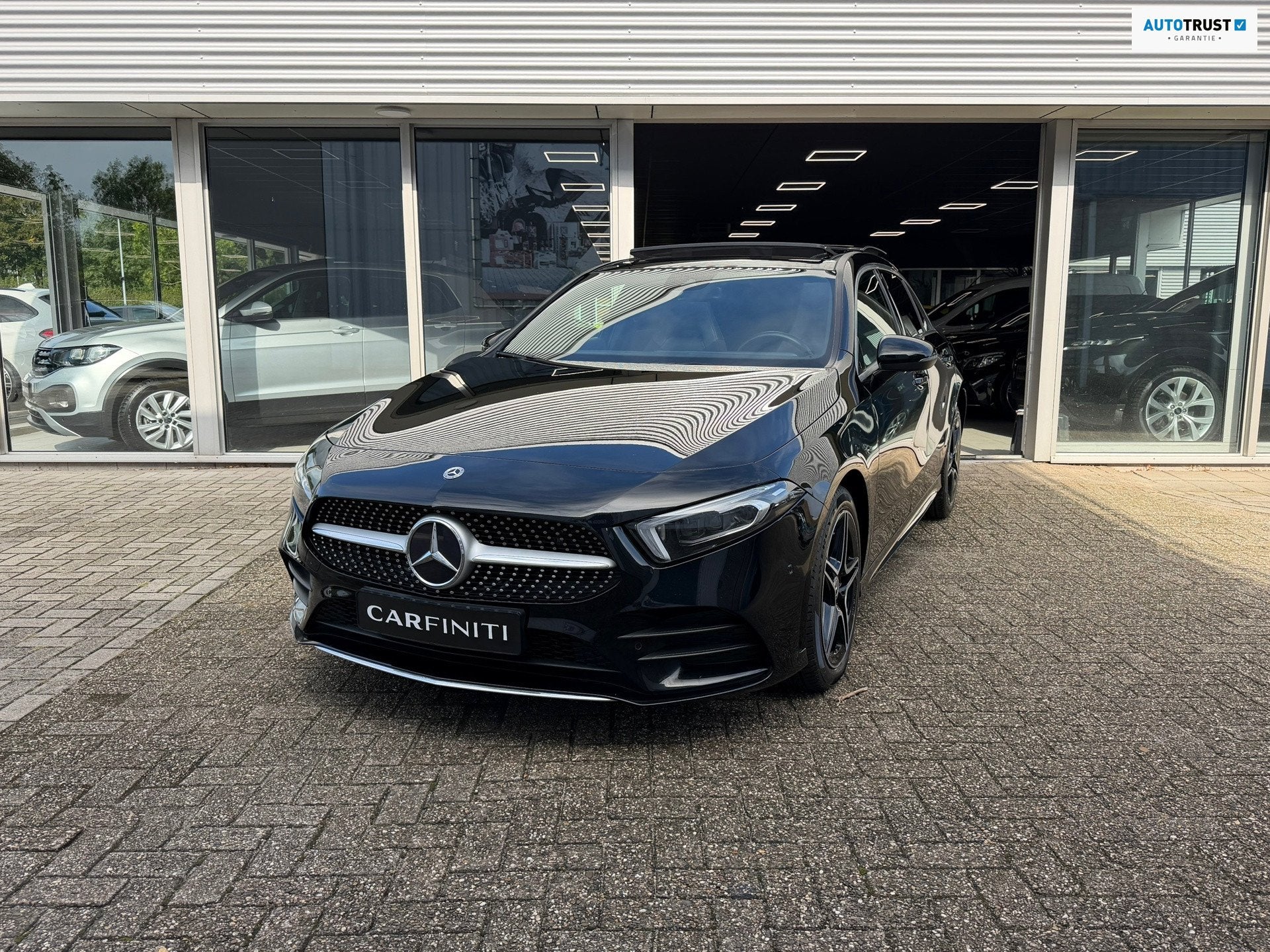 Mercedes-Benz A-klasse 250 e Business Solution AMG | Navi |P, Auto's, Dealer onderhouden, Gebruikt, Zwart, 4 cilinders