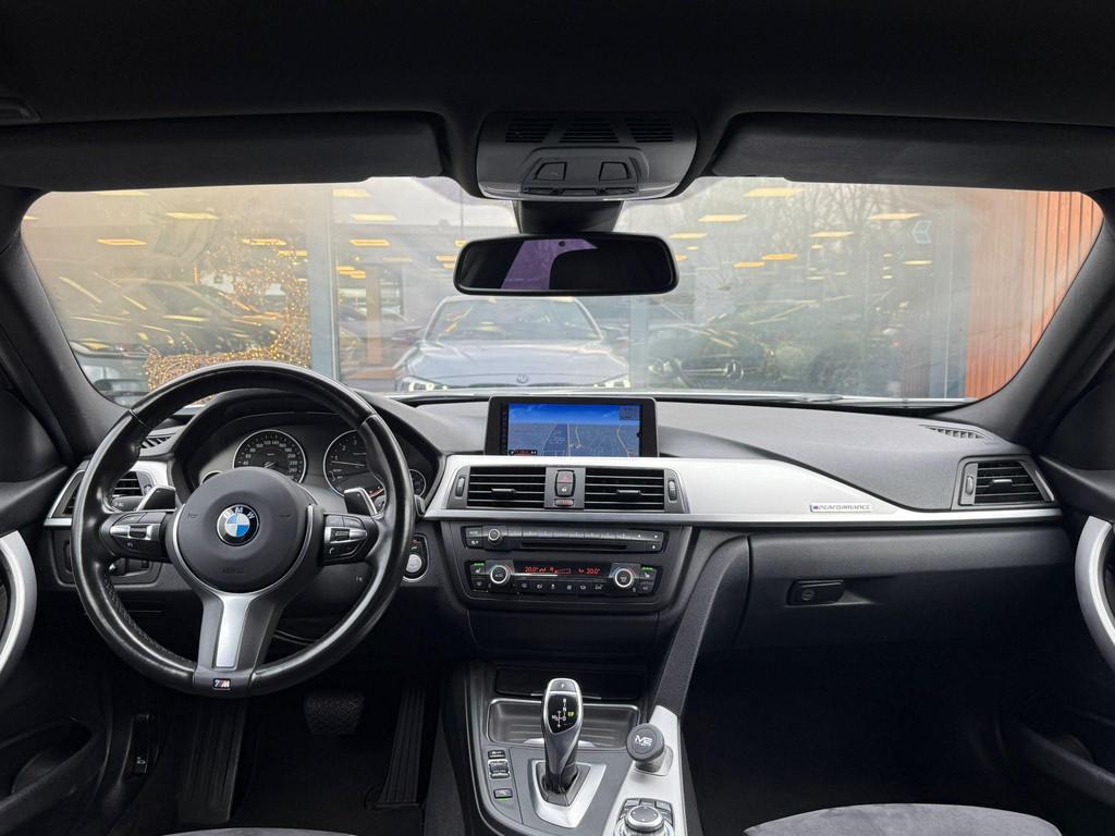 BMW 3-serie 335i xDrive High Executive M-Pakket, Head-up, Ak, Auto's, BMW, Stof, Bedrijf, Vierwielaandrijving, Automatische klimaatregeling