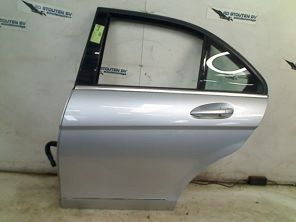 Portier Links Achter Mercedes-Benz C (W204) 2007, Auto-onderdelen, Gebruikt, Mercedes-Benz AG, Mercedes-Benz, Mercedesstraße 120, Stuttgart 70372, , Duitsland