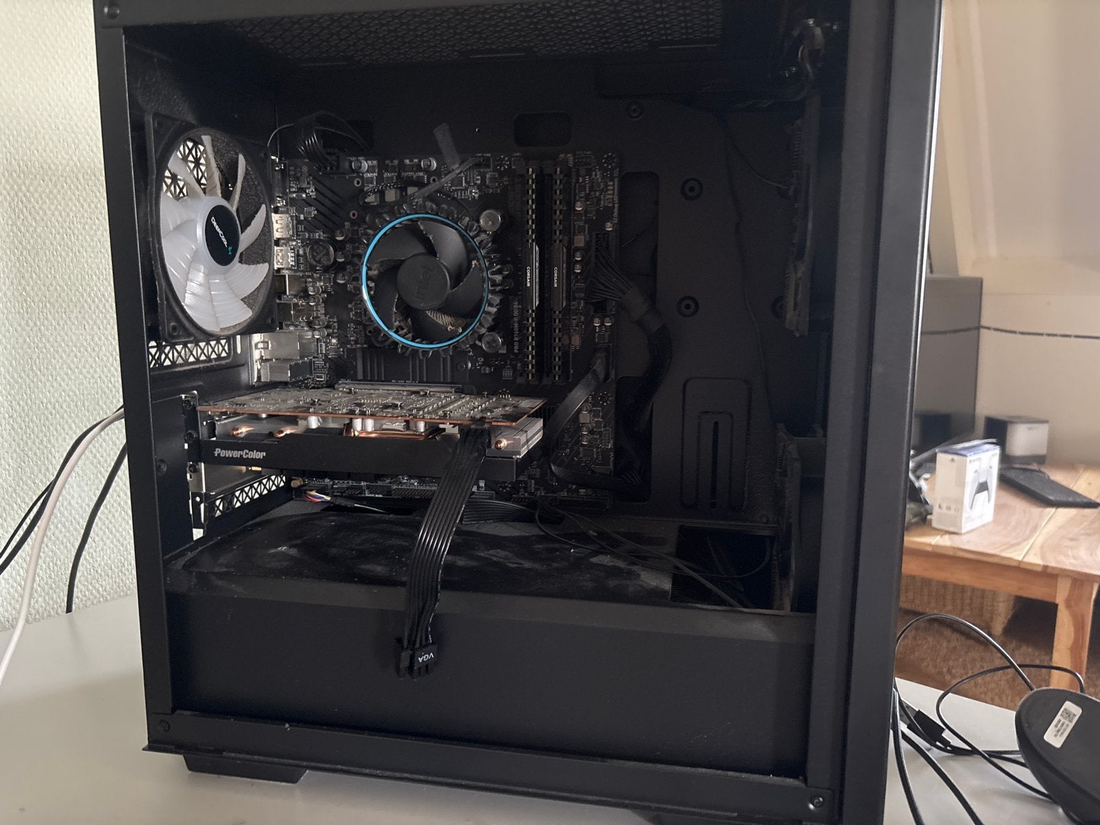Desktop PC - Traag en wordt snel warm, Computers en Software, Ophalen of Verzenden, Niet werkend, Met videokaart, Onbekend