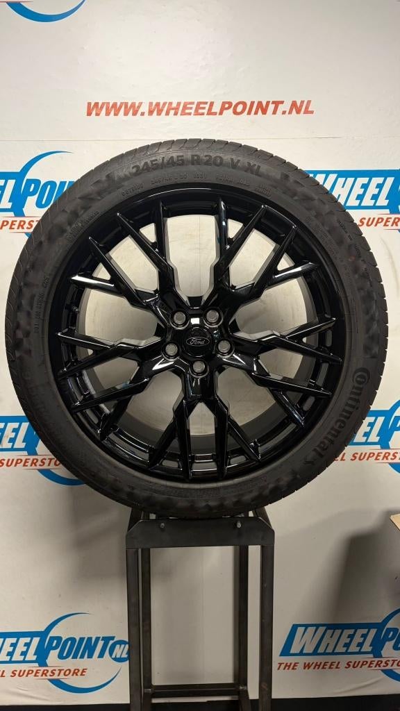 20'' Originele Ford Kuga velgen 5x108 zwart zomerbanden, Velg(en), Ophalen of Verzenden, Personenwagen, 20 inch