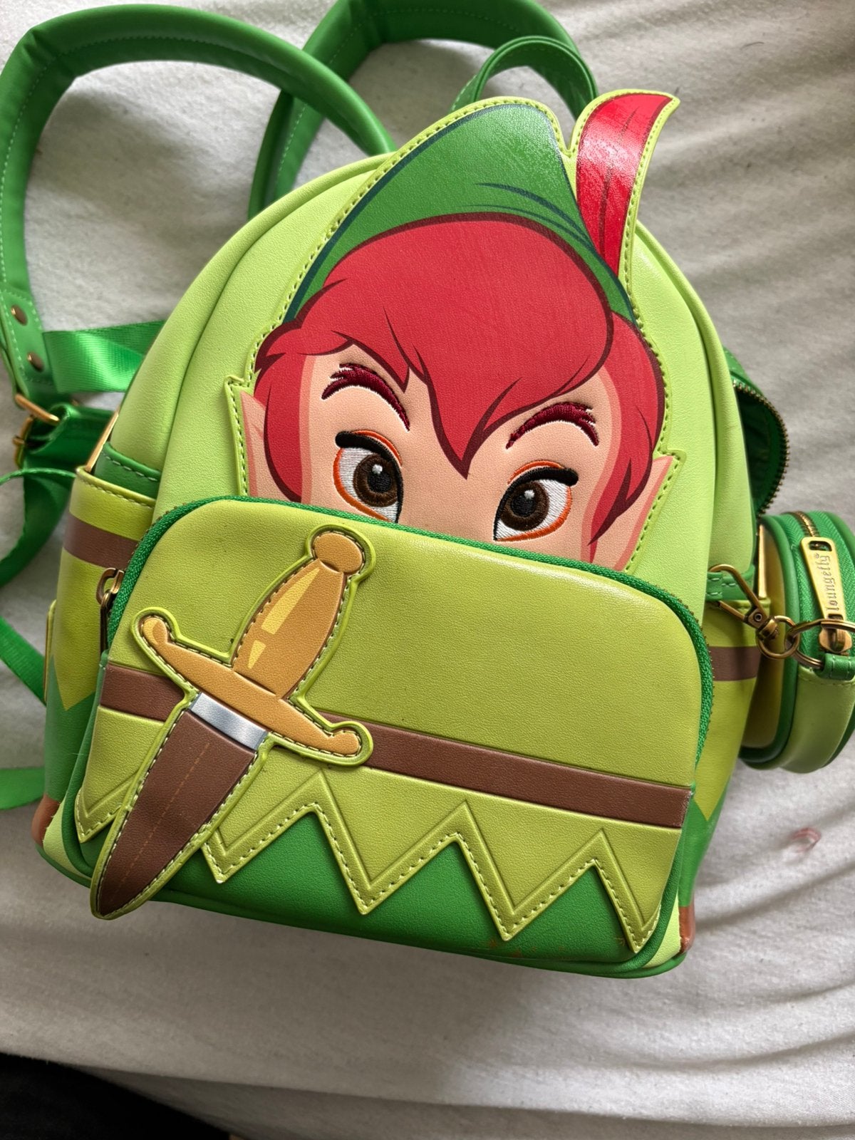 Peter Pan Loungefly rugtas, Ophalen of Verzenden, Peter Pan of Pinokkio, Zo goed als nieuw, Beeldje of Figuurtje