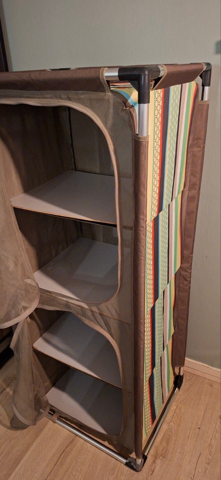 Retro, vintage, opvouwbare campingkast met planken en ritsd, Ophalen, Gebruikt