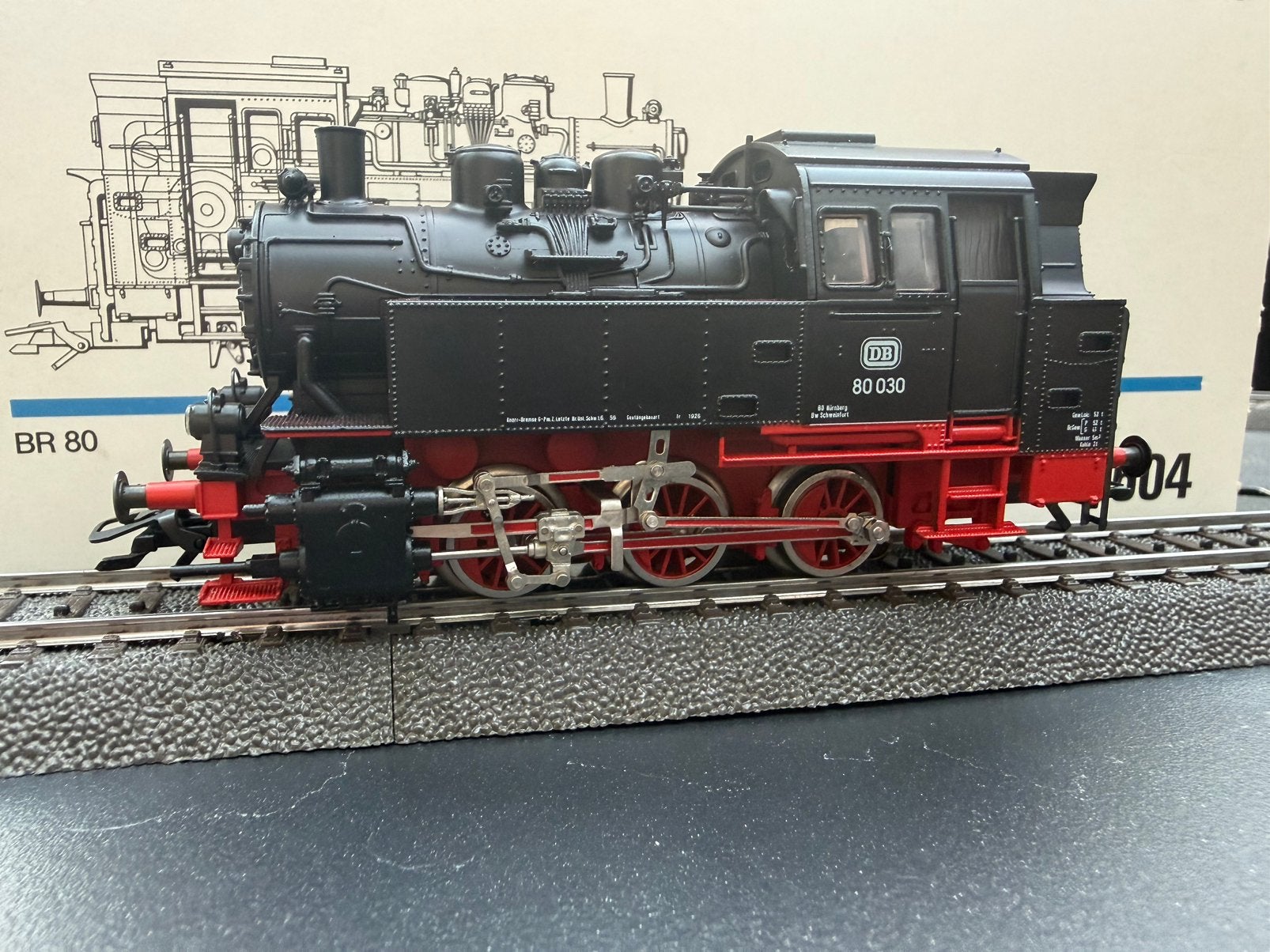 Märklin 3504 H0 Stoomlocomotief BR 80 digitaal, Hobby en Vrije tijd, Wisselstroom, Locomotief, Ophalen of Verzenden, Zo goed als nieuw