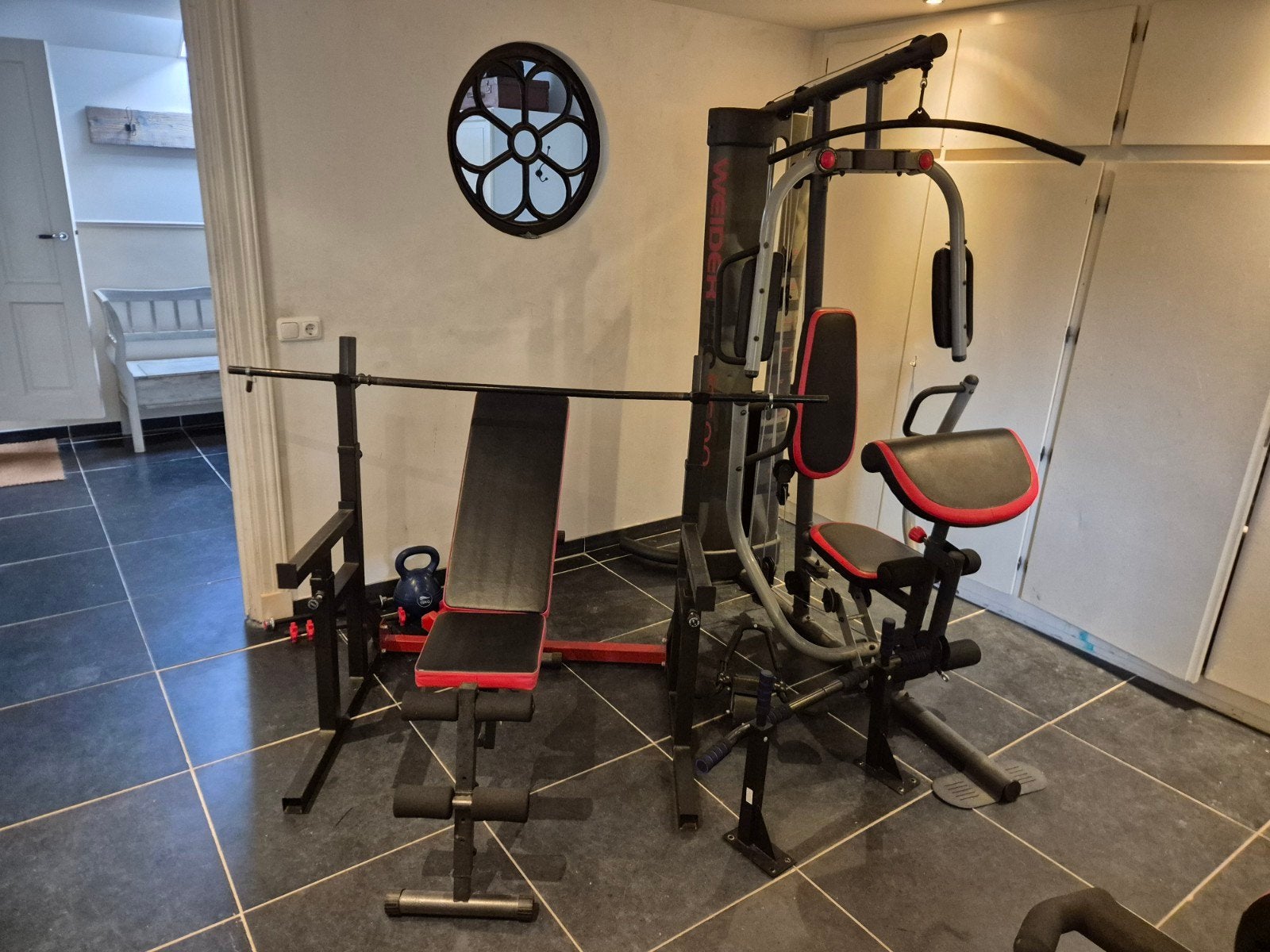 Krachtstation weiderpro 5500 met  halterbank en gewichten, Ophalen, Benen, Gebruikt, Krachtstation