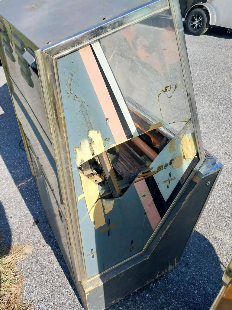 SPOT GOEDKOPE JUKEBOX : Seeburg model 222 met stepper #2, Ophalen, Gebruikt, Nl, Seeburg