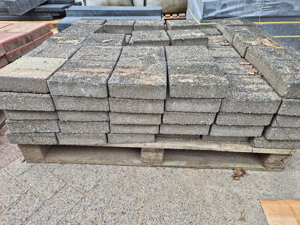 Tegels/stenen gratis af te halen, Ophalen, Gebruikt, Beton, Terrastegels