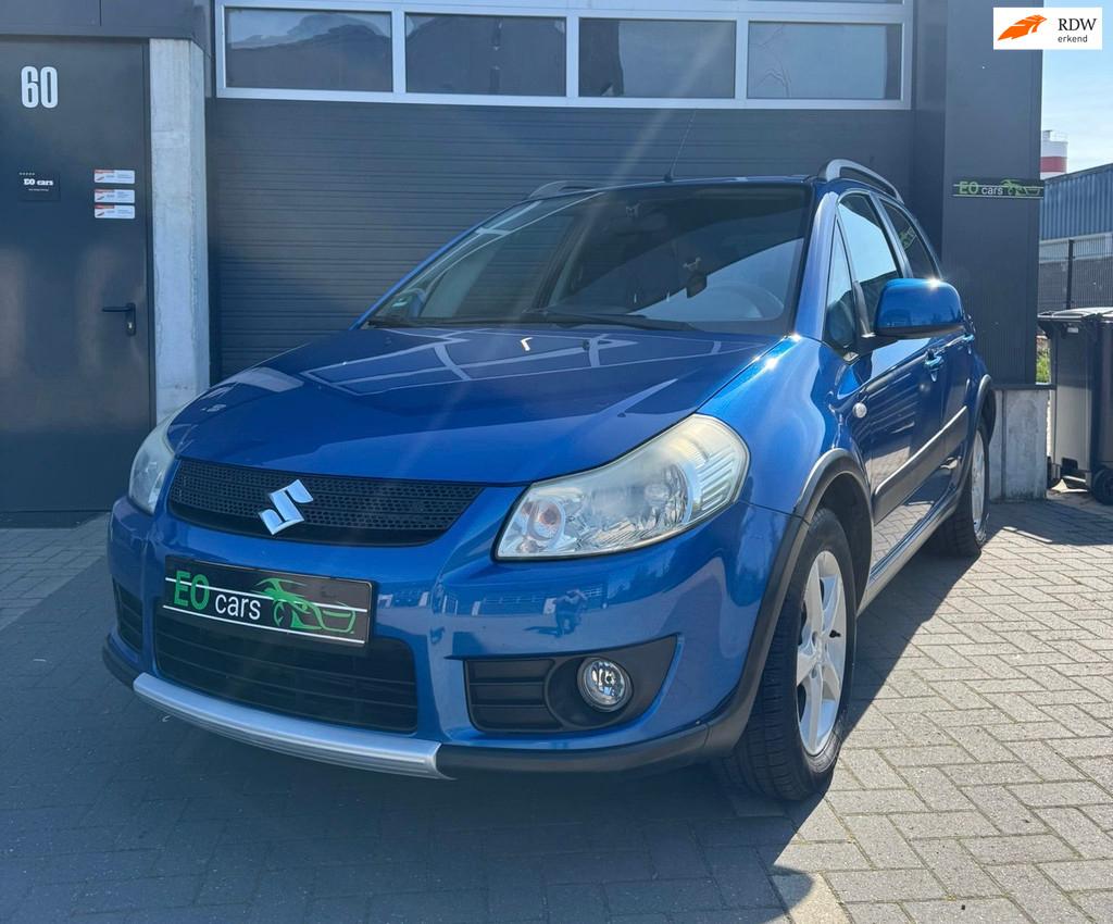 Suzuki SX4 1.6 Comfort automaat airco trekhaak scherm, Auto's, Suzuki, Stof, Gebruikt, 4 cilinders, 49 €/maand