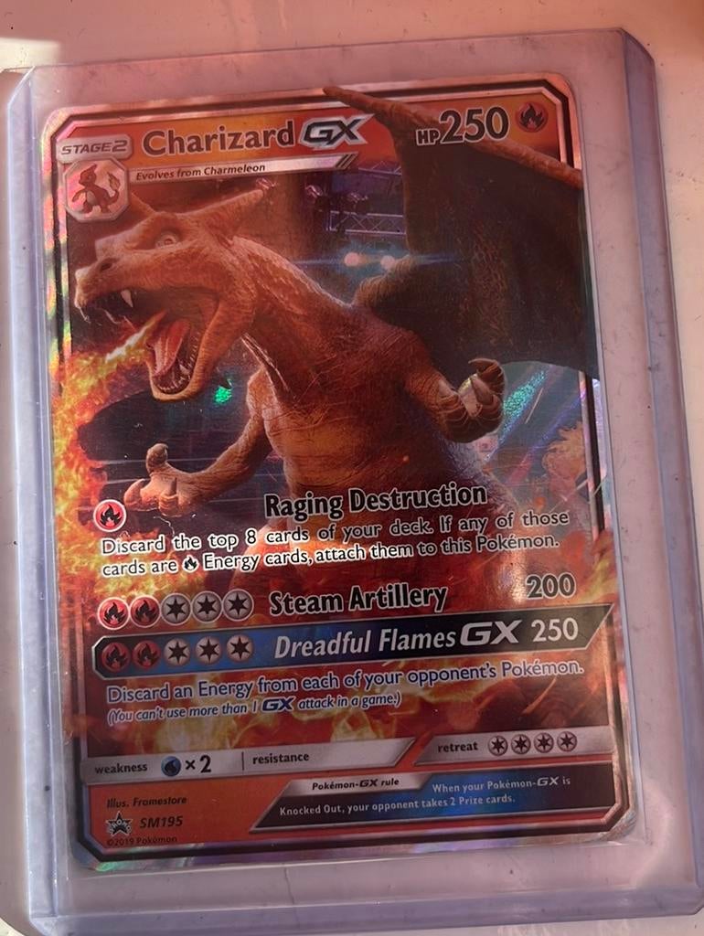 Charizard Gx promo | SM195, Ophalen of Verzenden, Zo goed als nieuw, Losse kaart