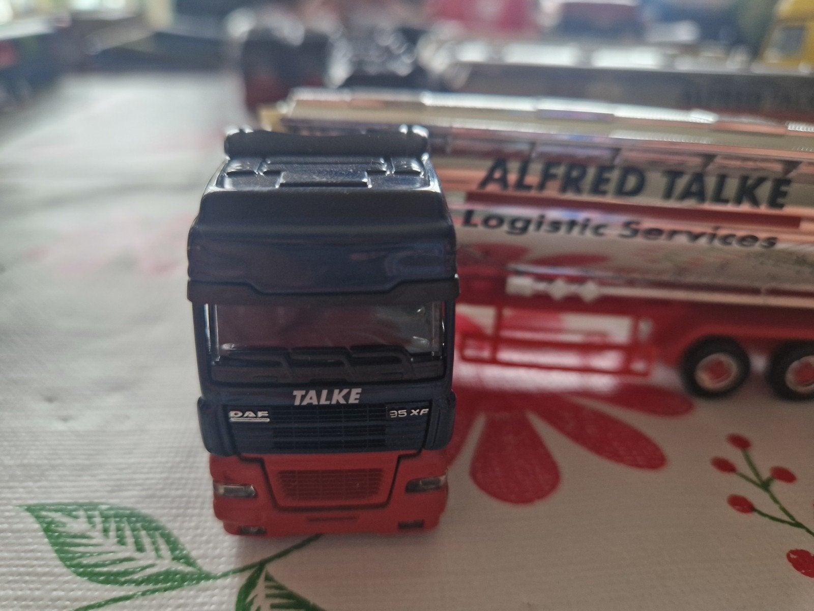 herpa Daf truck met tankoplegger Alfred Talke, Ophalen of Verzenden, Zo goed als nieuw, Bus of Vrachtwagen, Herpa