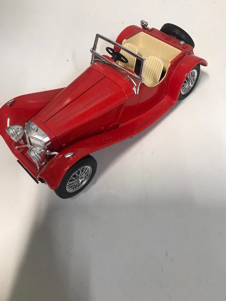 Burago Jaguar 1937, Ophalen, Zo goed als nieuw, Bburago