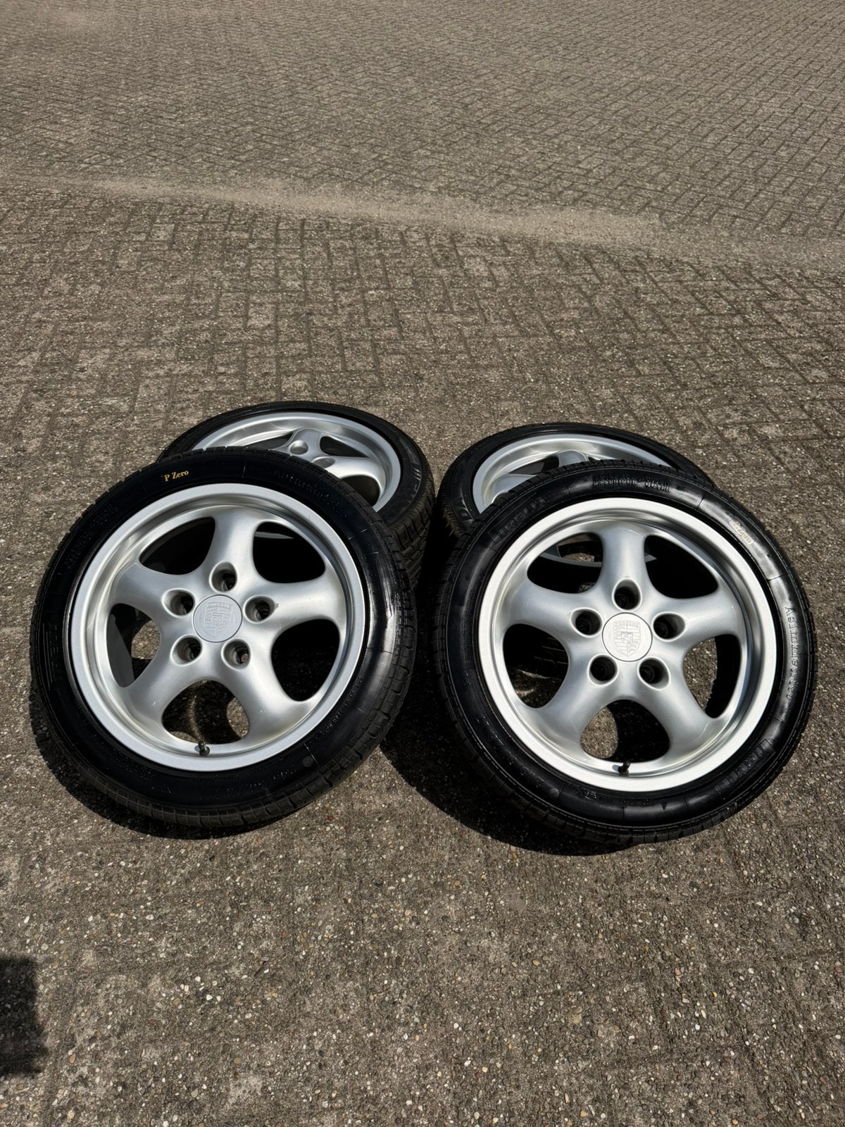 | POSCHE | CUP VELGEN | 17 INCH | 911 | 928 | 993 | 996 |, Auto-onderdelen, Banden en Velgen, 19 inch, Banden en Velgen, 235 mm