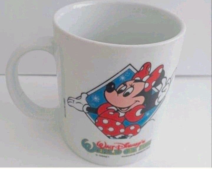 Walt Disney belgium1995(Renault) vintage, Ophalen, Beeldje of Figuurtje