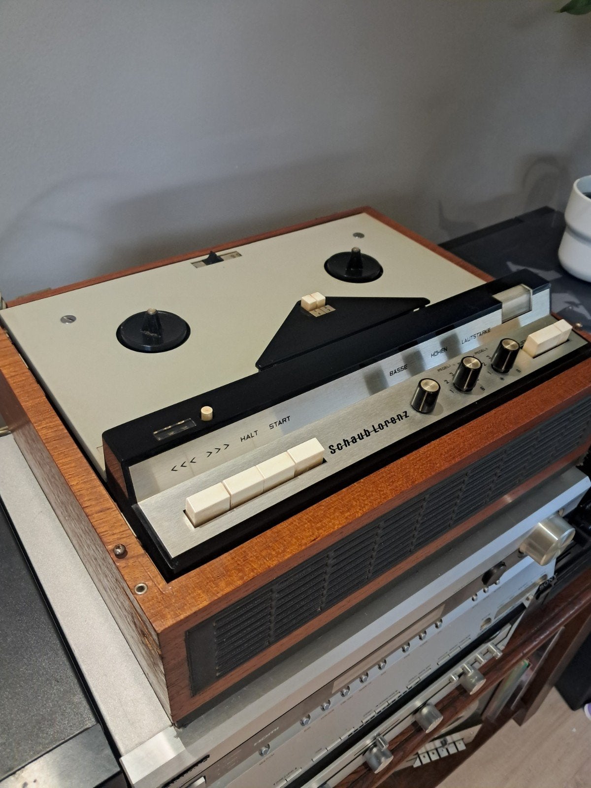 Vintage Schaub Lorenz SL 100 Bandrecorder uit Duitsland, Audio, Tv en Foto, Ophalen of Verzenden, Bandrecorder, Met stofkap