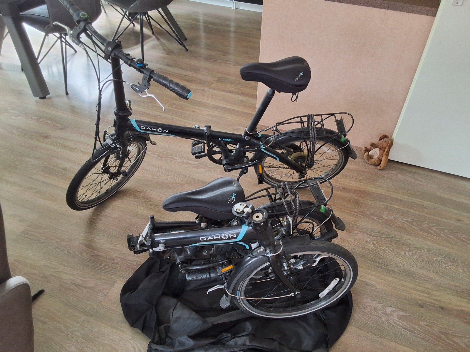 Twee DAHON vouwfietsen Vybe C7a, 20 inch of meer, Gebruikt, Versnellingen, Ophalen of Verzenden
