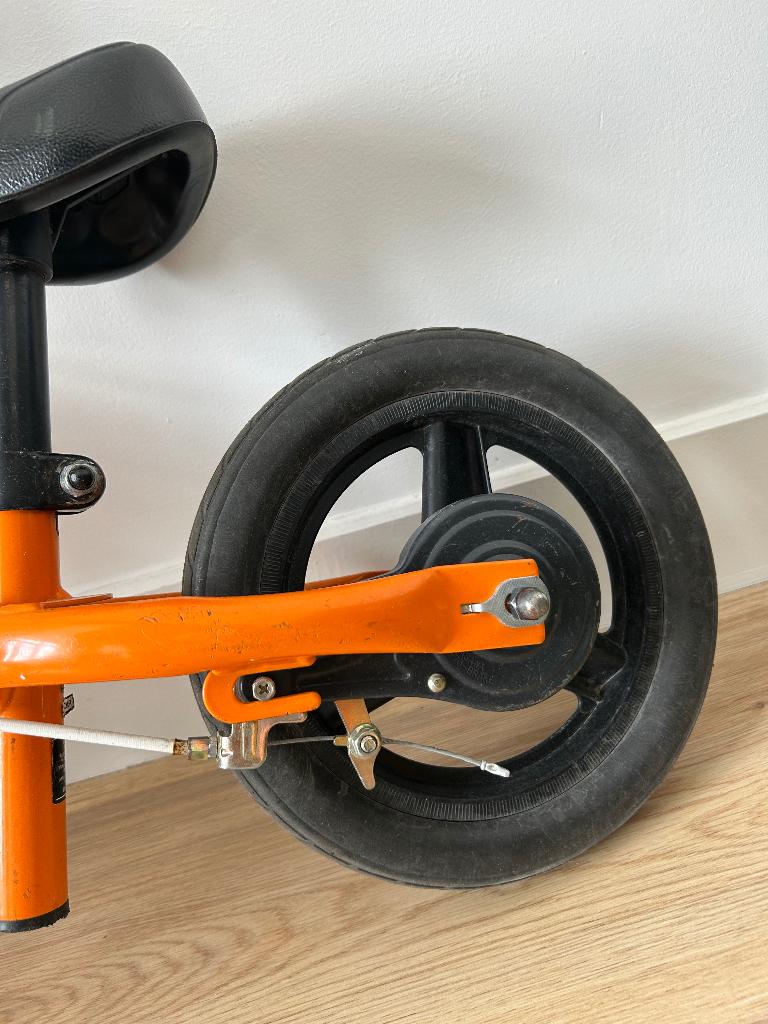 B'TWIN KIDS' 10" BALANCE BIKE RUNRIDE 500 ORANGE 30€, Fietsen en Brommers, Ophalen, Gebruikt, Minder dan 16 inch, Btwin (Decathlon)