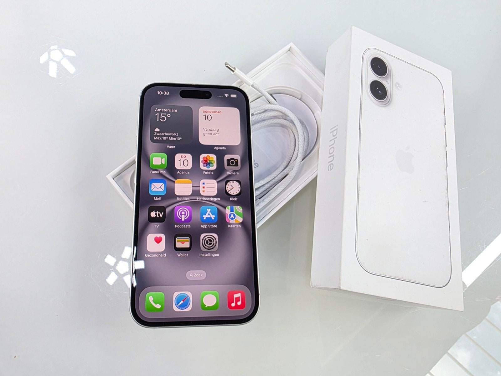 Iphone 16 256GB/ in Nieuwe staat, 100 %, RJ Smartphone Lelystad, 8223AC, Ophalen of Verzenden