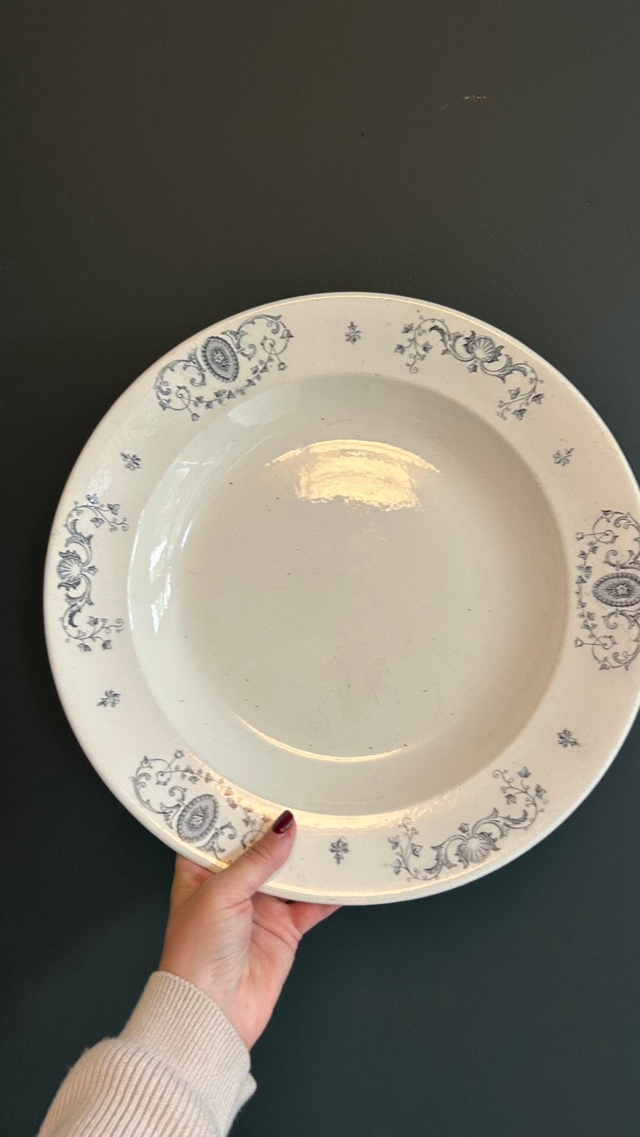 Petrus Regout & co Medaillon onderschaal, Antiek en Kunst, Antiek | Servies los, Ophalen