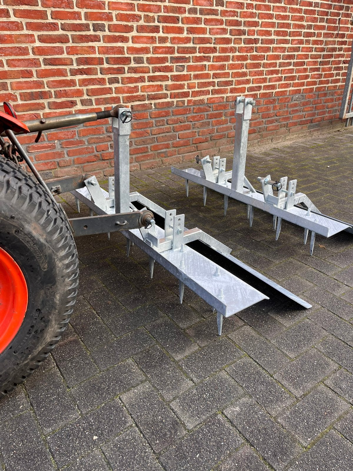 Manegevlakker bodemvlakker minitractor
