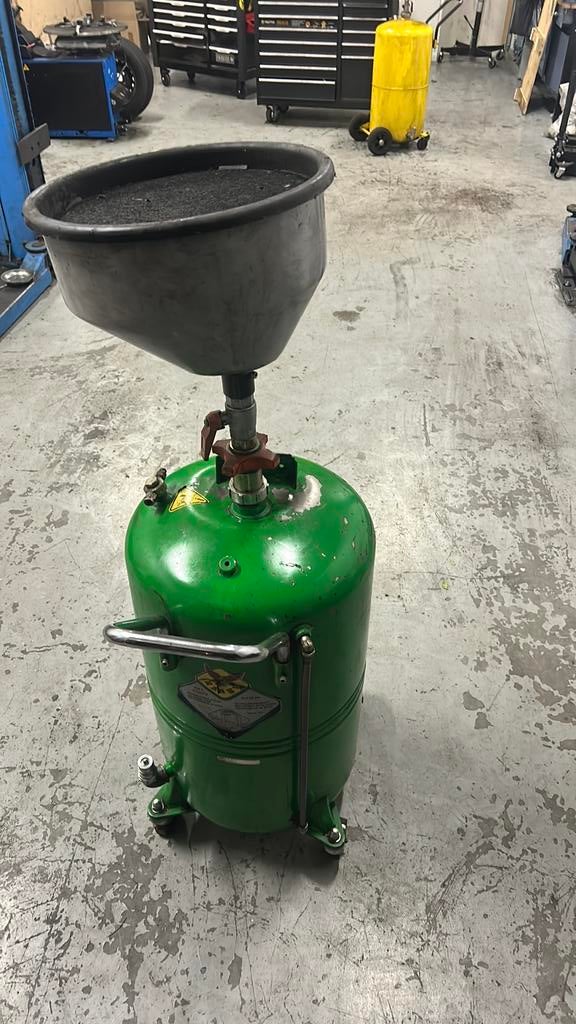 Olie aftapbak, Auto diversen, Autogereedschap, Ophalen