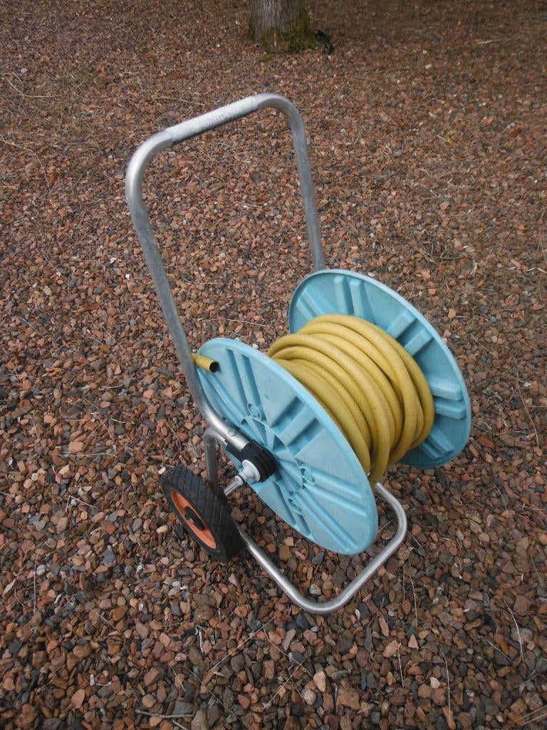 Gardena. Tuinslag haspel met 13 meter tuinslang., Ophalen, Gebruikt, Tuinslanghaspel
