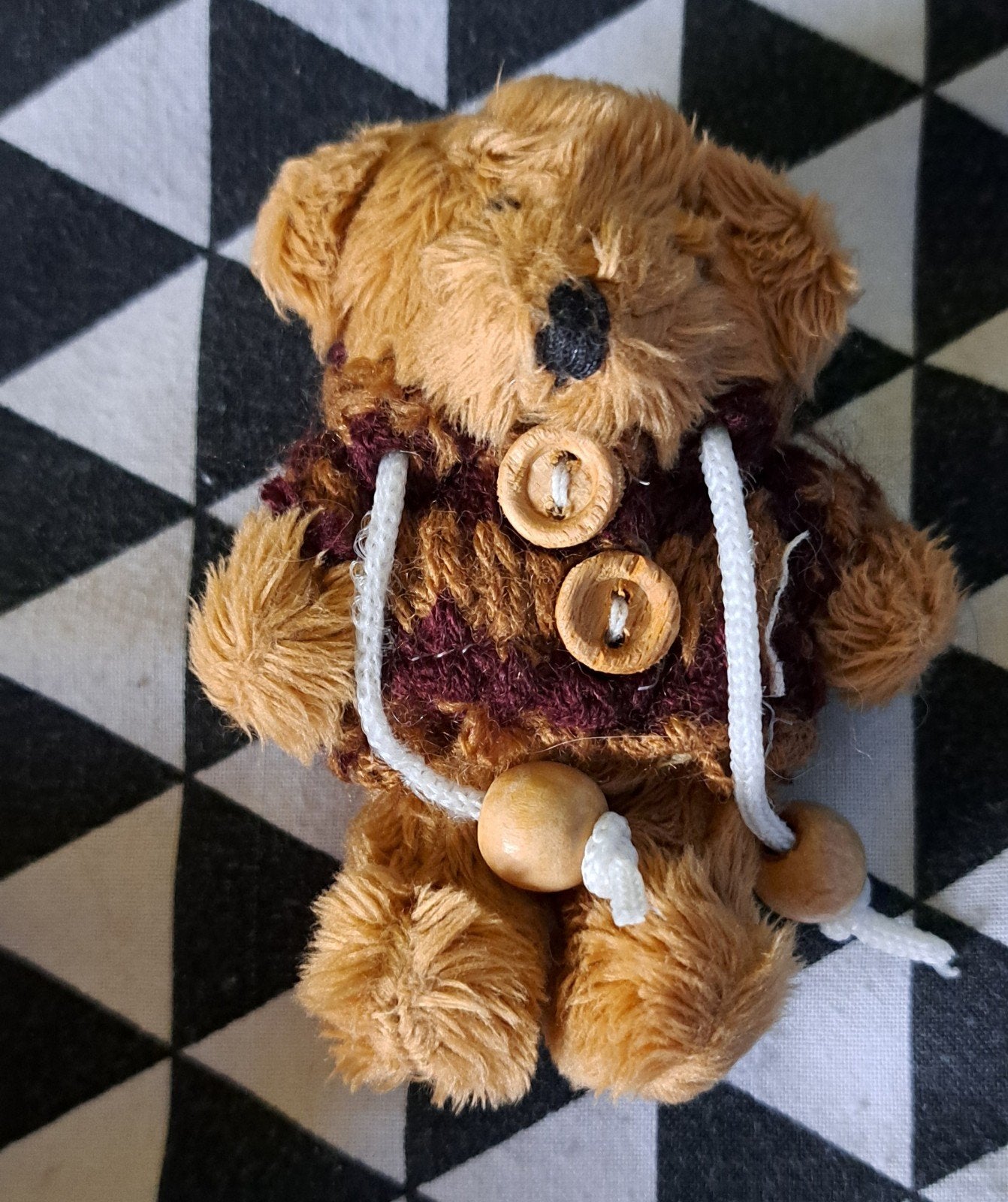 Teddybeer met houten knoopjes, Kinderen en Baby's, Overige merken, Overige karakters, Beer, Ophalen of Verzenden