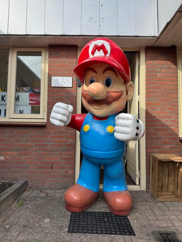 Grote Mario Bros. Beeld XXL - Perfect voor Decoratie, Verzamelen, Beelden en Beeldjes, Ophalen, Zo goed als nieuw, Fantasy