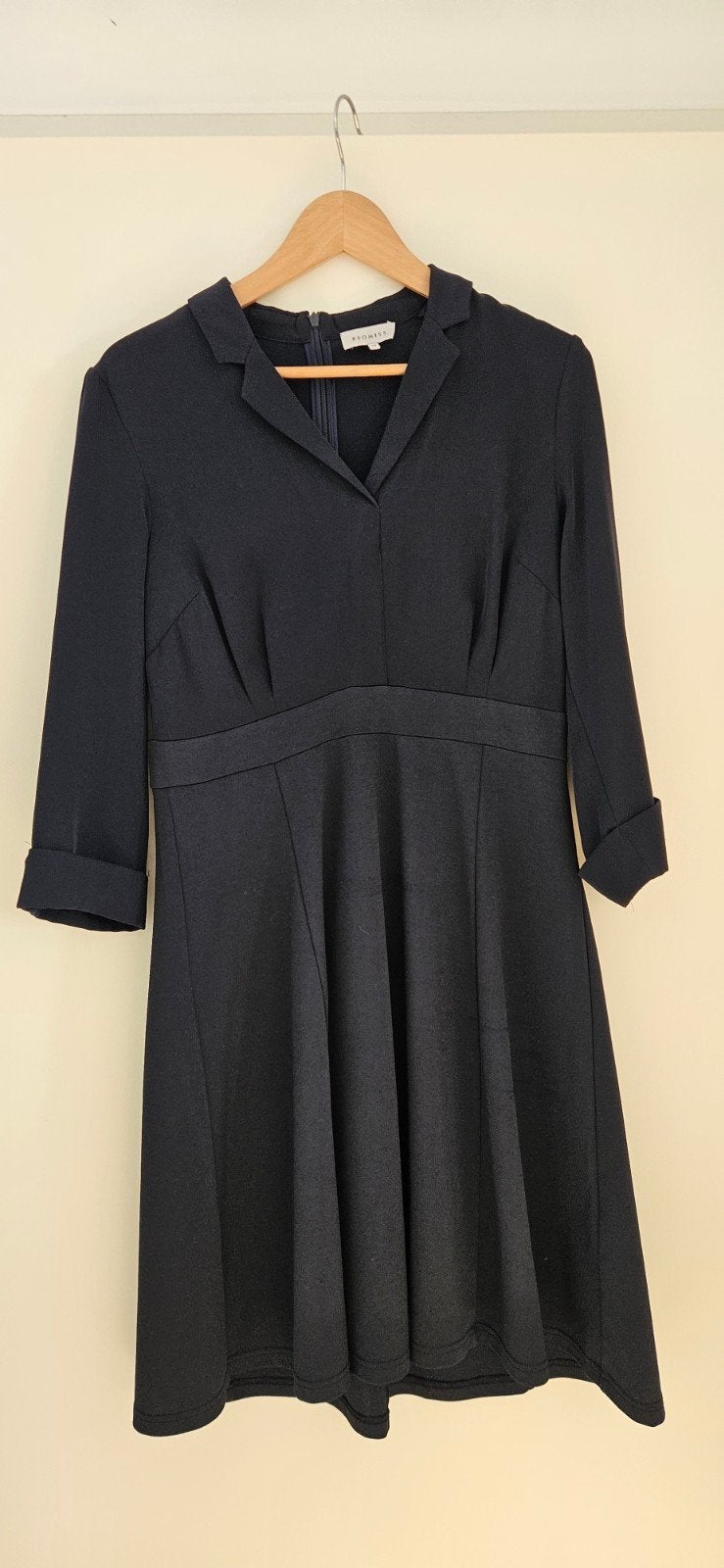 Promiss jurk maat 38 in donkerblauw, Maat 38/40 (M), Promiss, Blauw, Ophalen of Verzenden