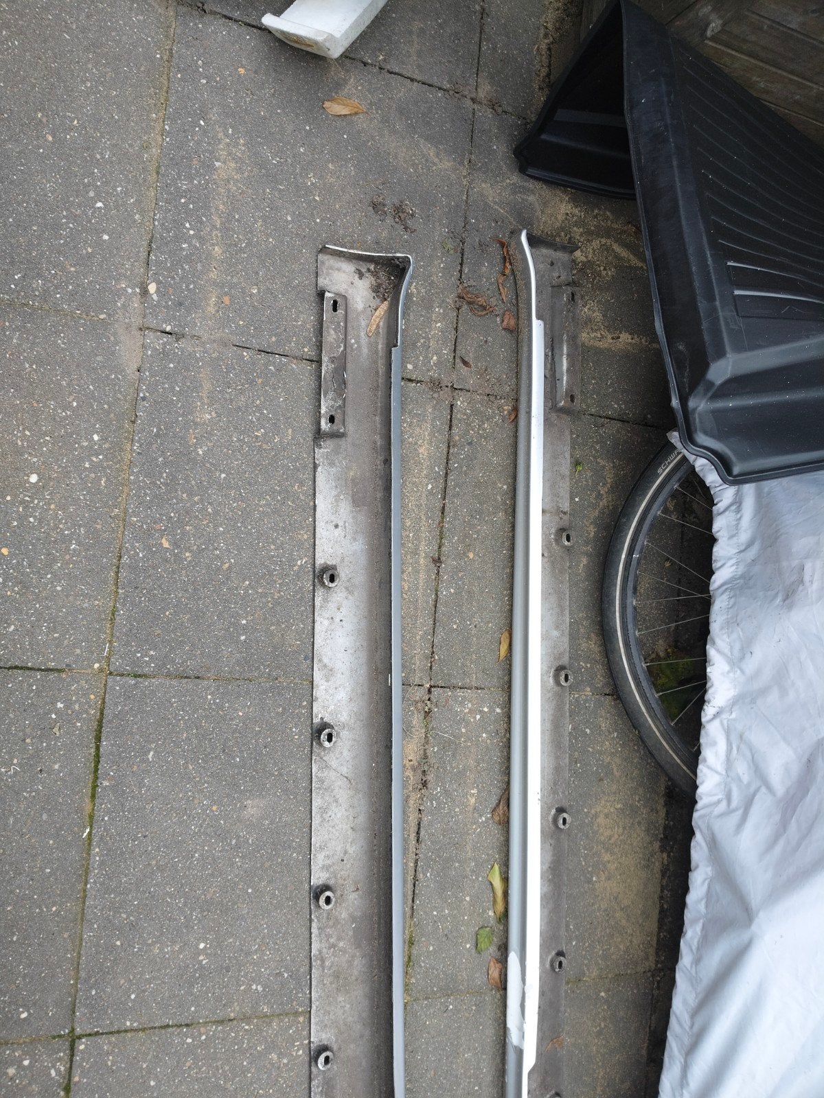 Toyota Celica Side Skirts - Gebruikt met lakschade, Ophalen of Verzenden, Gebruikt, Links, Toyota