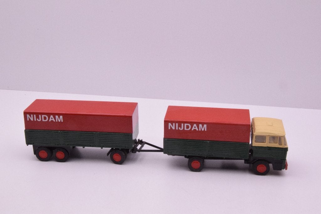 DAF 2800 combi  ''  Nijdam Transport  ''  Lion Car, Ophalen of Verzenden, Zo goed als nieuw, Bus of Vrachtwagen, Lion Toys