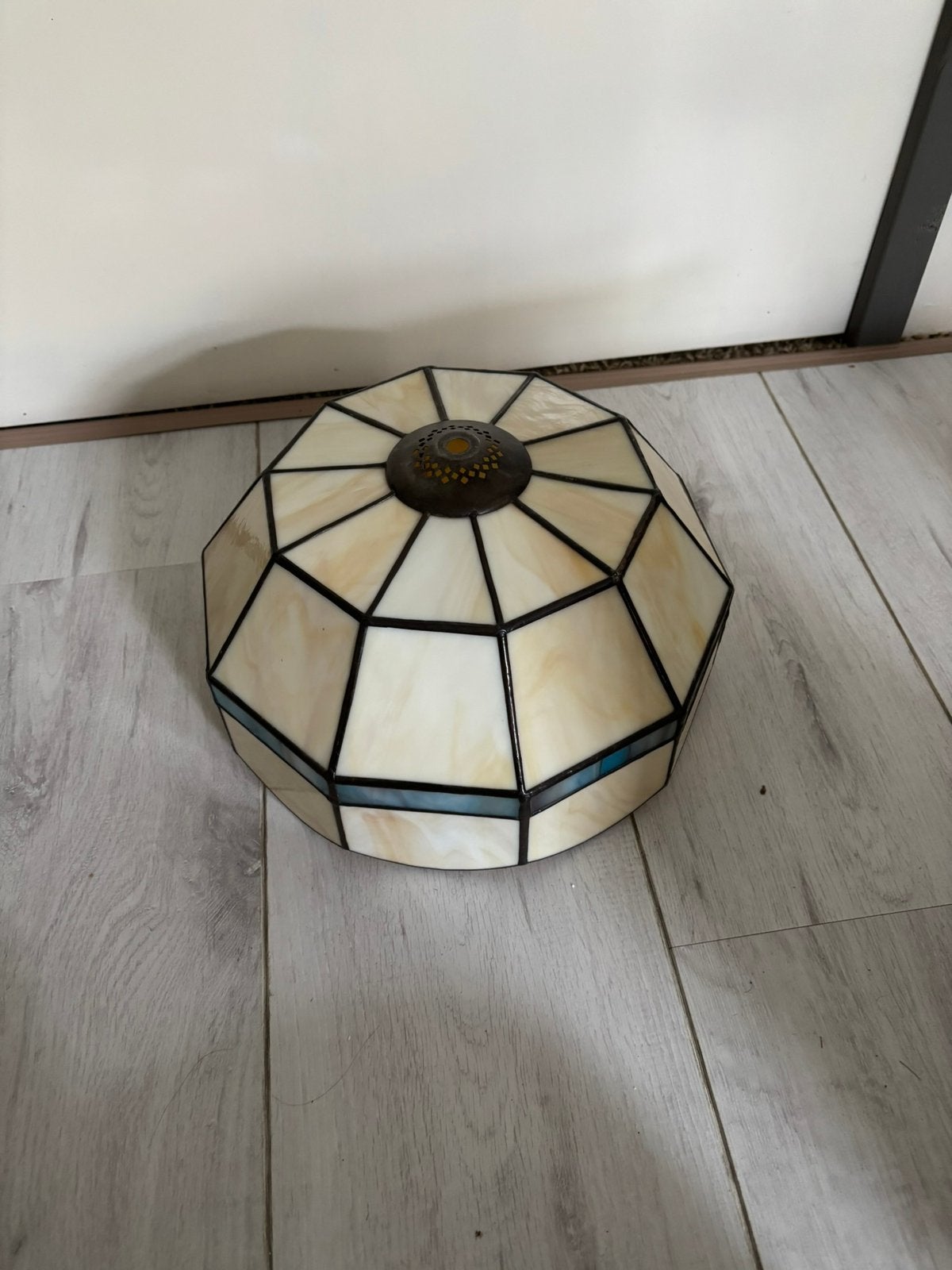 Tiffany-stijl plafondlamp - Glas-in-lood, Ophalen of Verzenden, Zo goed als nieuw, Plafondlamp