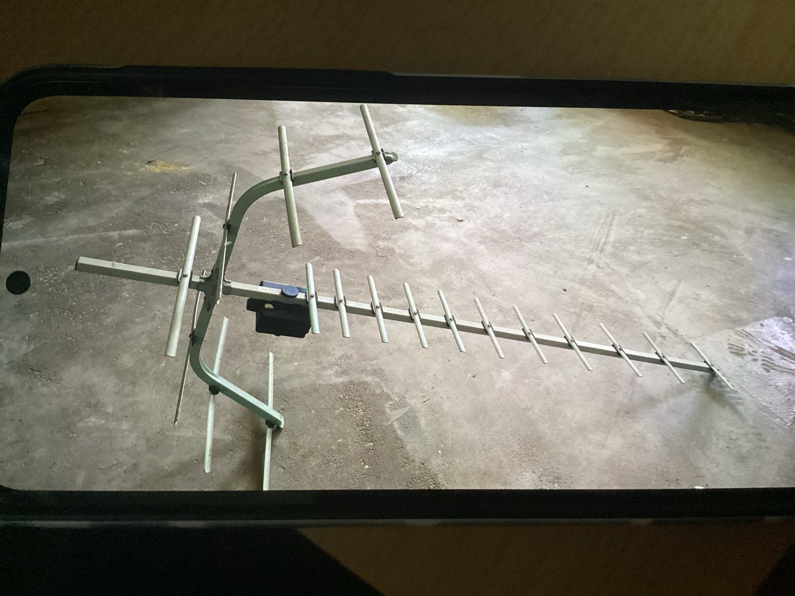 UHF Yagi Antenne voor TV/Radio ontvangst, Telecommunicatie, Ophalen, Zo goed als nieuw, Antenne