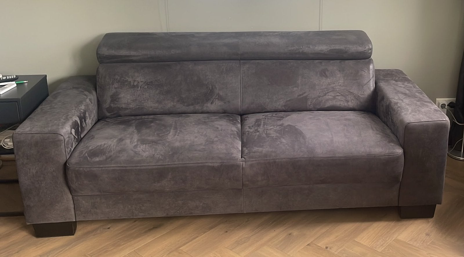 Pronto wonen bank met hocker, Huis en Inrichting, Banken | Bankstellen, Ophalen, Driepersoons, 75 tot 100 cm, Zo goed als nieuw