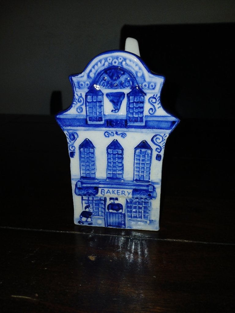 Delfts Blauw Spaarpotje Bakkerij, Ophalen of Verzenden, Zo goed als nieuw, Steen, Aardewerk of Keramiek, Object of Gebouw