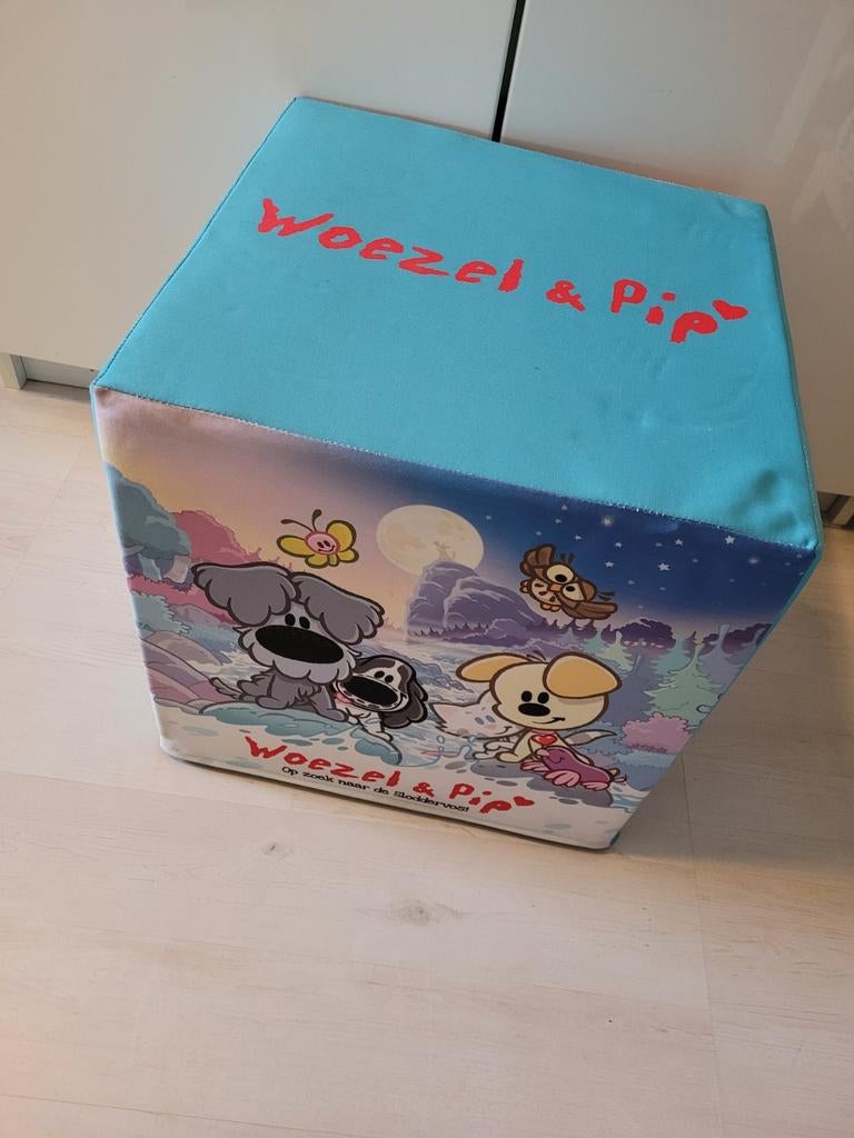 Poef Woezel en Pip, Ophalen of Verzenden, Zo goed als nieuw, Stoel(en)