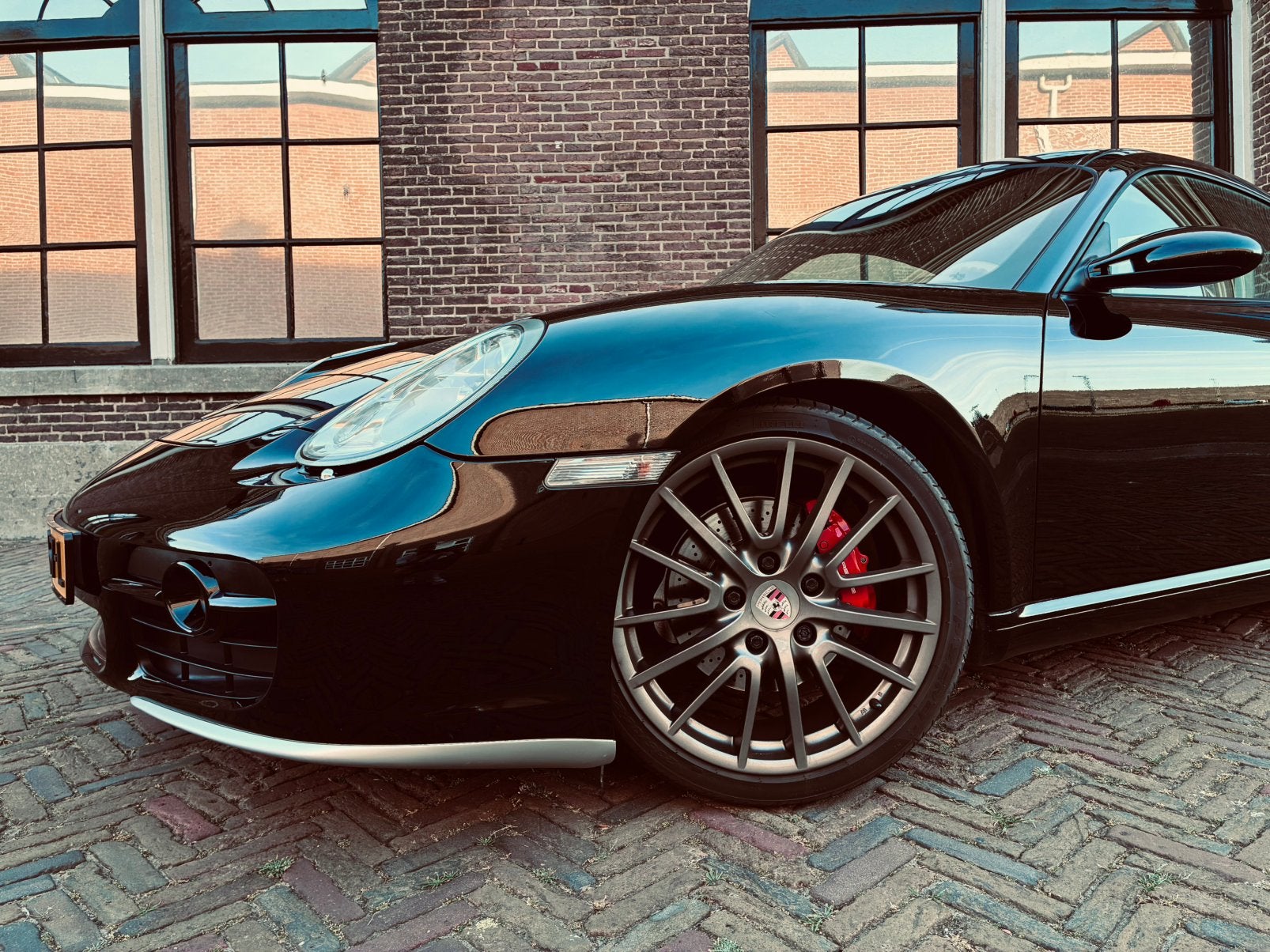 Porsche 987 Cayman S 2005 3.4l handbak 295pk RVS klepuitlaat