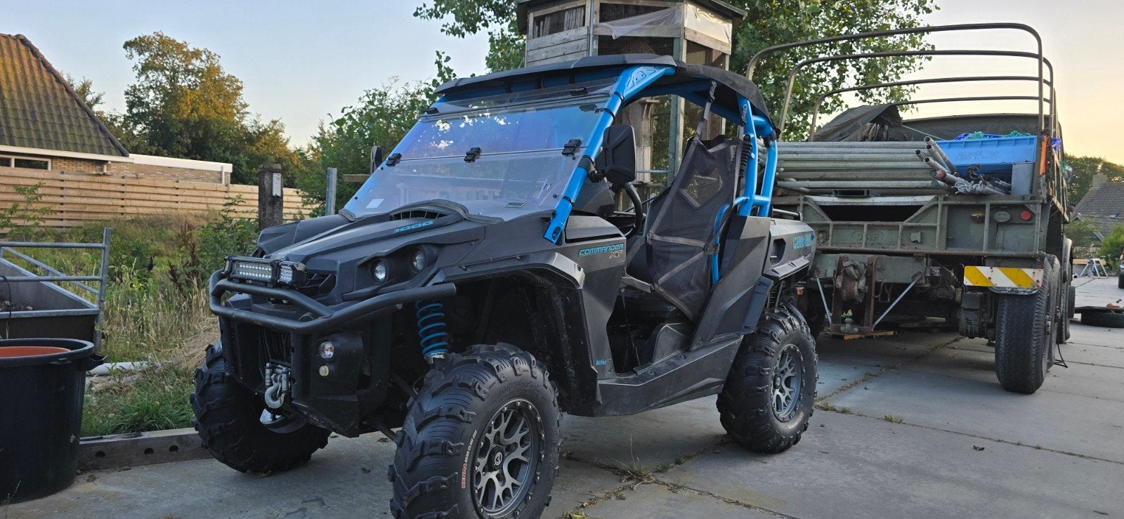 Can Am Commander 1000 xt +-300 km, Motoren, Quads en Trikes