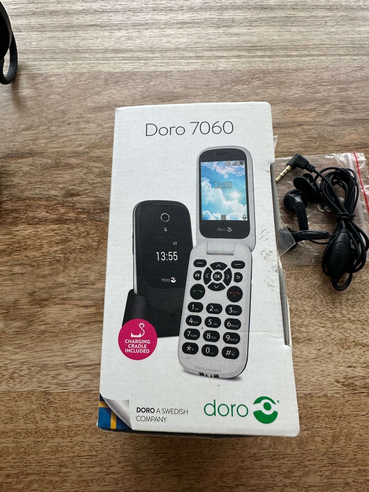 Doro 7060 Klaptelefoon - Zo goed als nieuw, Telecommunicatie, Inklapmodel, Ophalen of Verzenden, Zonder simlock, Zonder abonnement
