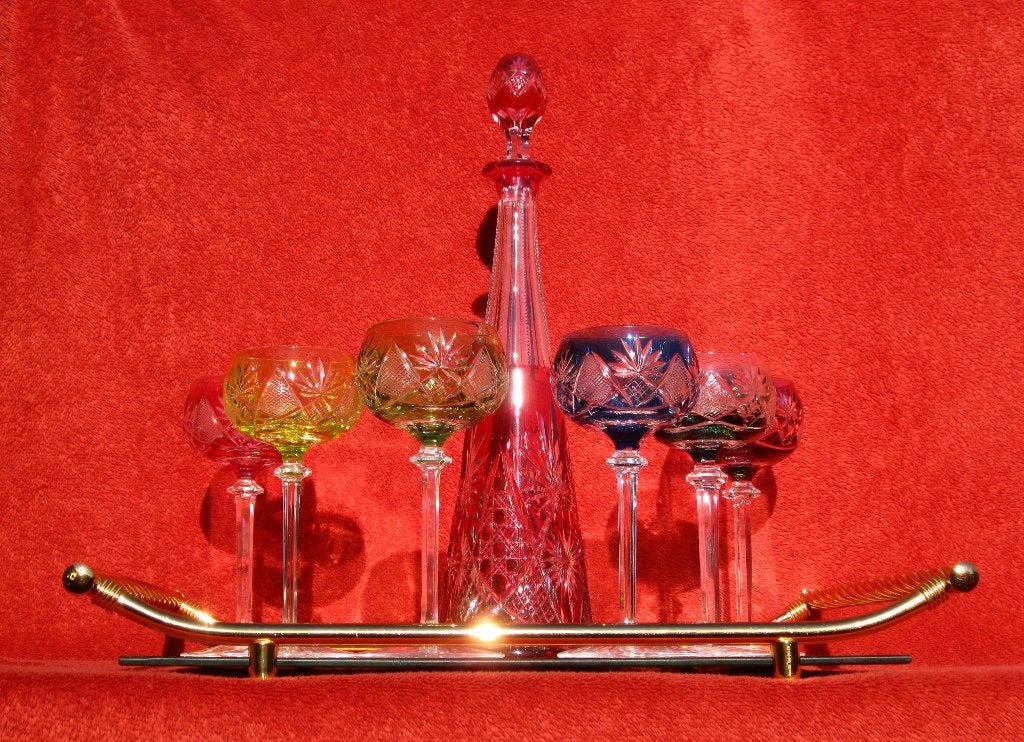 VSL serveerblad + glazen + rode karaf Val Saint Lambert., Ophalen