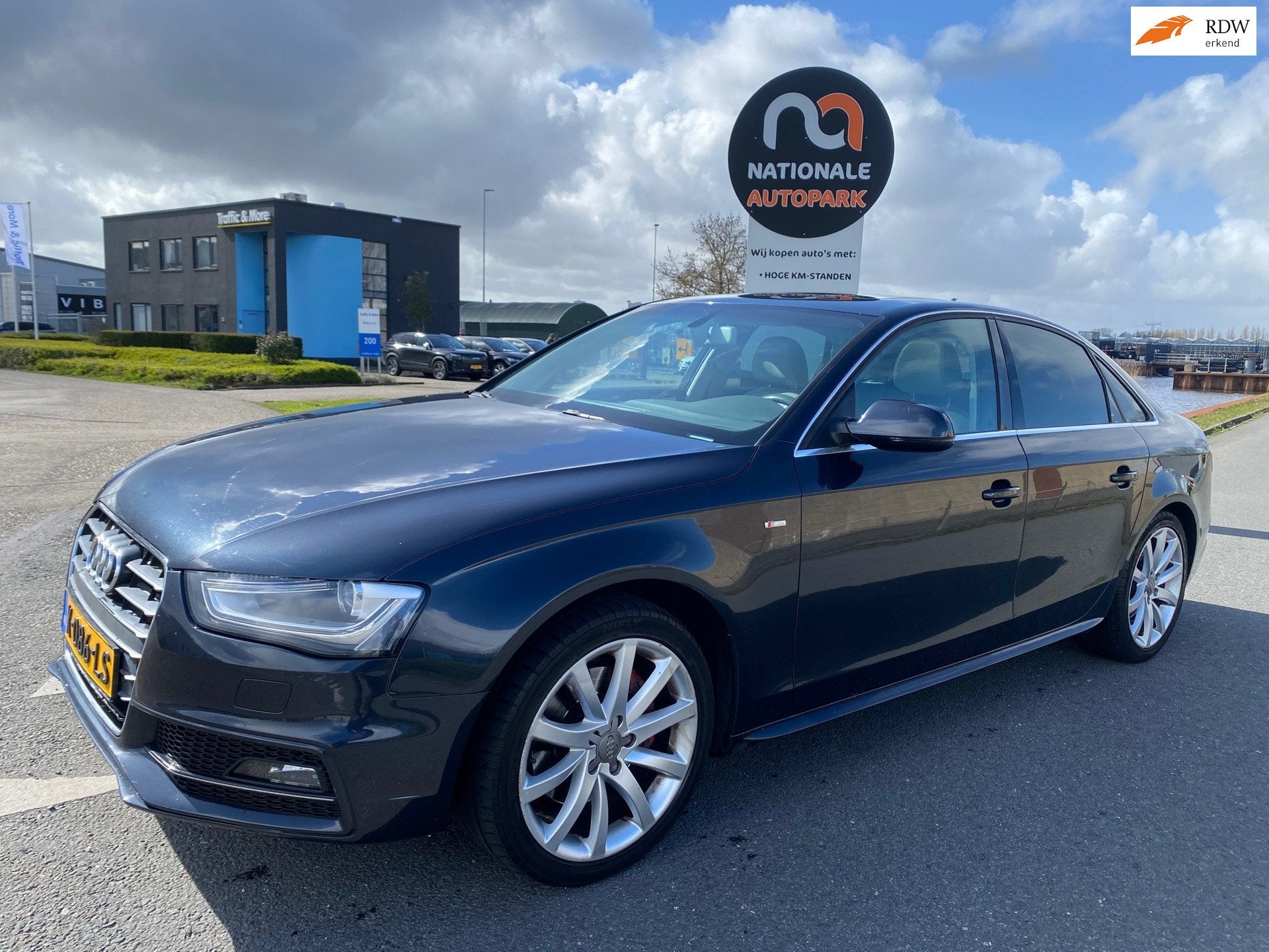 Audi A4 Limousine * 2014 * 2.0 TFSI quattro Pro Line S * EXP, Auto's, Audi, Automaat, Euro 5, 15 km/l, Gebruikt