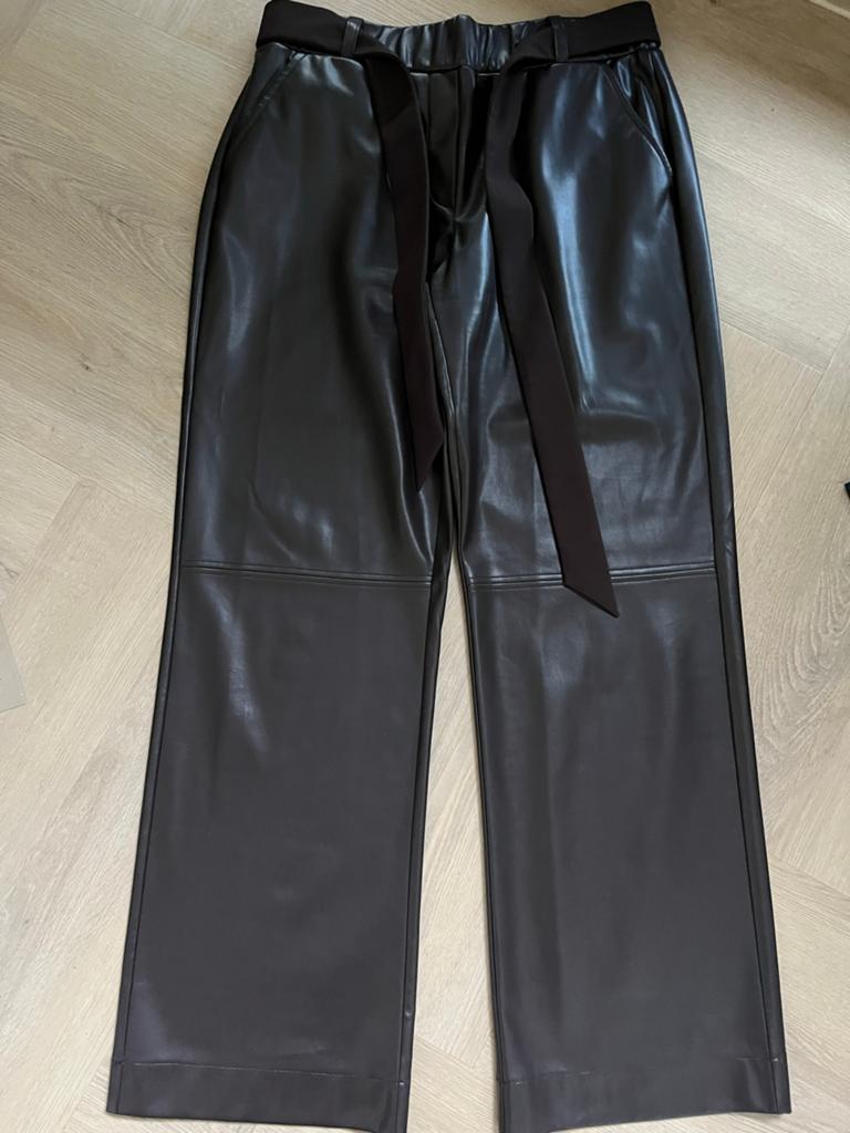 Studio Anneloes Donkerbruine Faux Leren Broek Maat L, Ophalen of Verzenden, Nieuw, Maat 42/44 (L), Bruin
