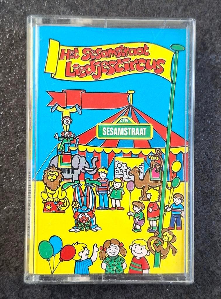 Cassettebandje Het Sesamstraat liedjescircus, Ophalen of Verzenden, Gebruikt, 1 bandje