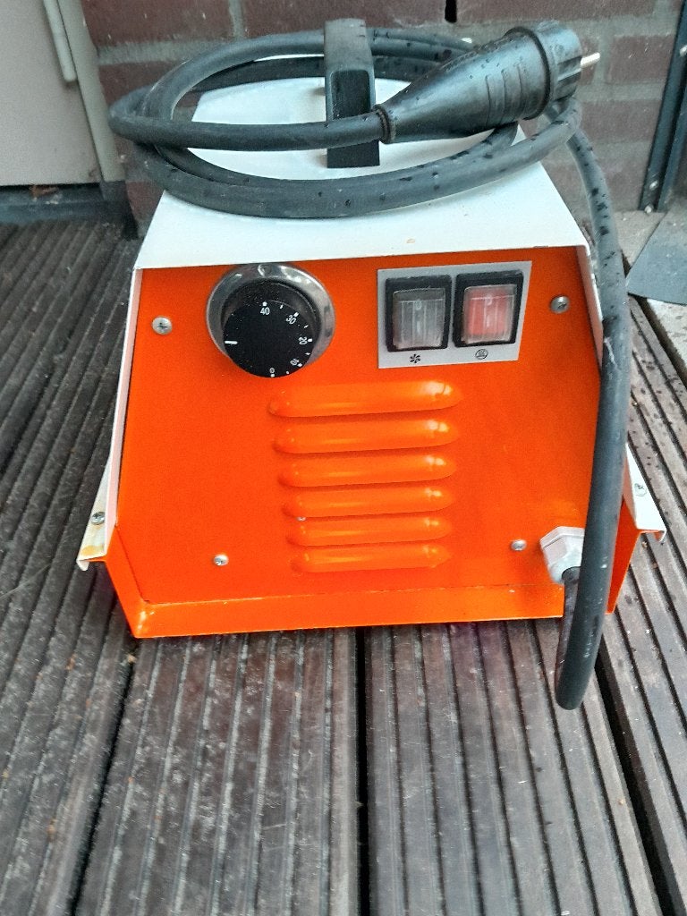 Te Koop portable electric heather, Ophalen, Gebruikt, Minder dan 30 cm, Kachel