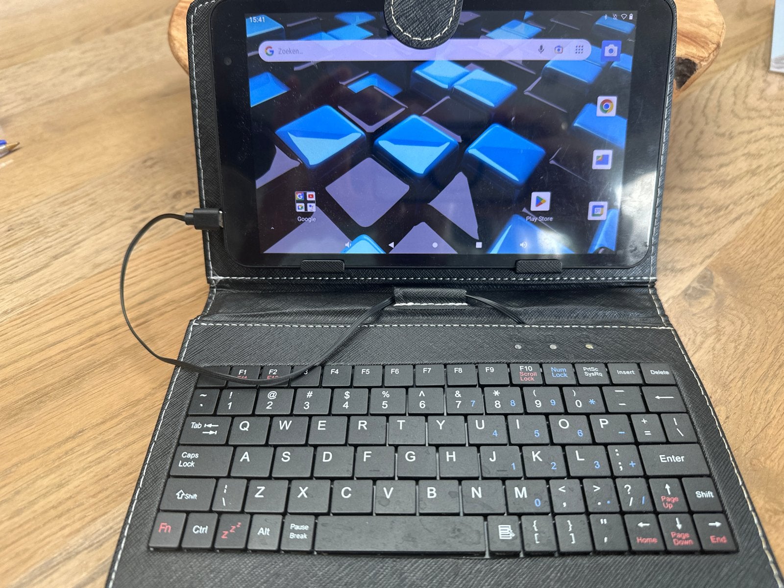 Rohs 7 inch tablet met toetsenbord, werkt goed, Computers en Software, Android Tablets, Ophalen of Verzenden, Gebruikt, Usb-aansluiting
